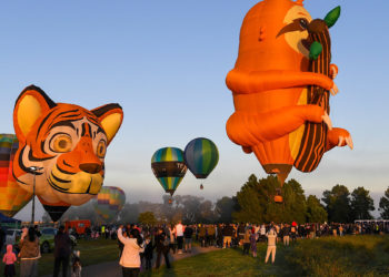 Yeni Zelanda’da uçan balon festivali başladı