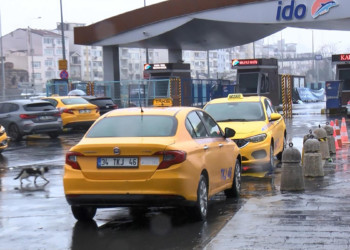 Yenikapı'da taksicilerin 'sefer iptal' oyunu