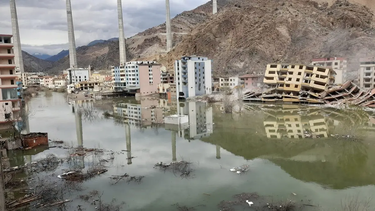 Yusufelinde baraj sulari terk edilen binalara girdisw - öne çıkan - haberton