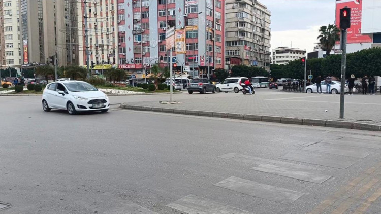 Adana'da 4.4 büyüklüğünde deprem