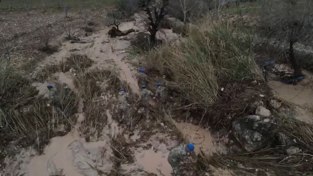 Sele kapılan Fatma hemşire ile kızı 5 gündür aranıyor