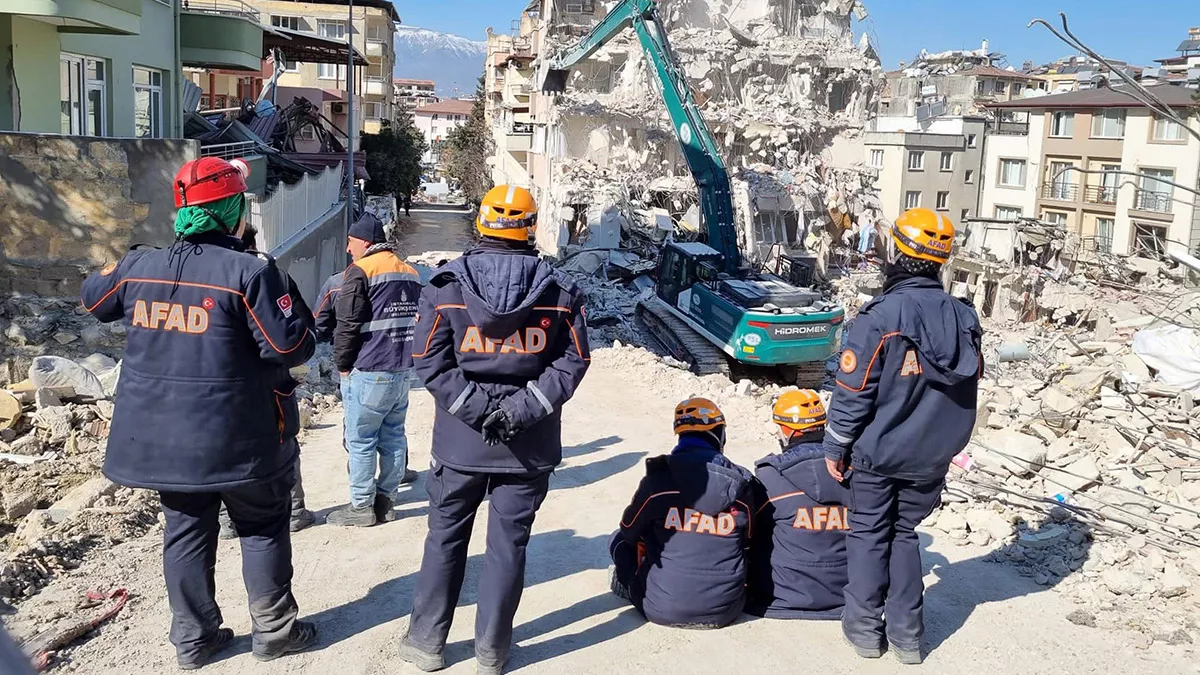 Kahramanmaraş merkezli 7. 7 ve 7. 6 büyüklüğündeki depremlerin vurduğu hatay'da görev alan 'afad'ın melekleri', kurtarma çalışmalarında yaşadıklarını anlatırken duygulandı.