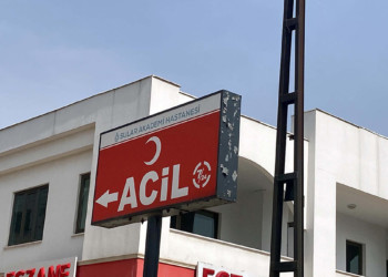 Deprem sonrası hastanede bırakılan kadının ölümünde ihmal iddiası