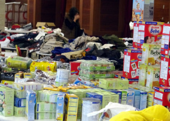 Depremzedeler için 'Hayır Çarşısı'