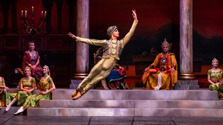 Süreyya Operası'nda Bale Gala-Minkus Gecesi