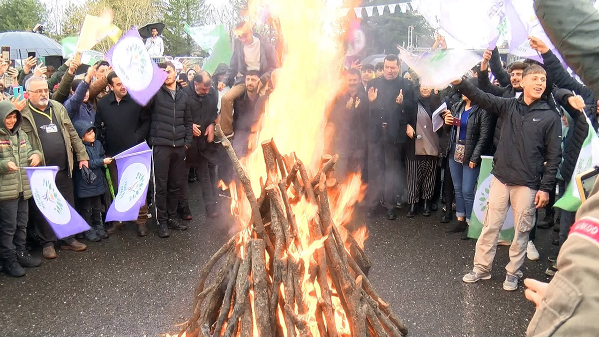Batman ve Mardin'deki nevruz kutlamalarında olay çıktı