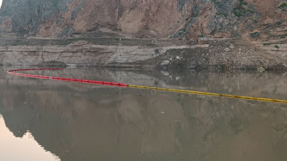 Batman'da petrol boru hattında sızıntı