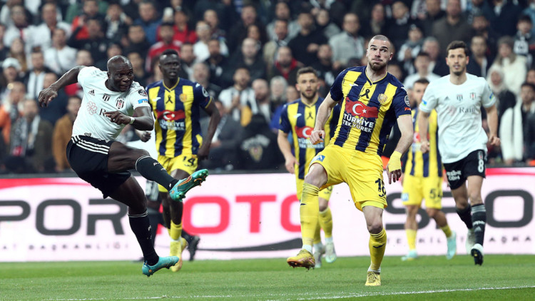 Beşiktaş MKE Ankaragücü'nü 2-1 mağlup etti