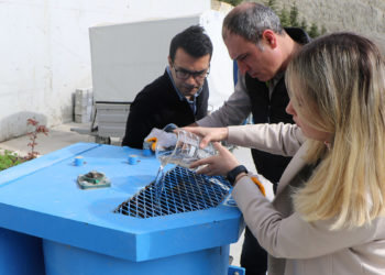 Kalıplara dökülen betonun 7 gün boyunca sulanması gerekiyor