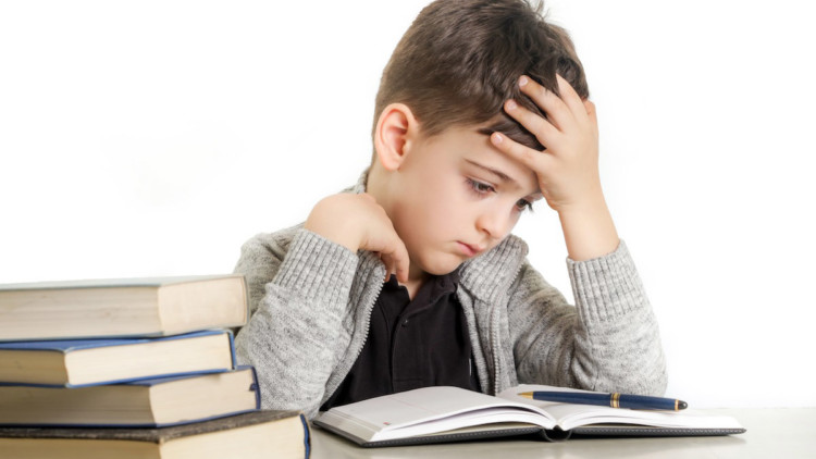 Bilinçsiz hazırlanan çocuk kitapları travmaya yol açabilir