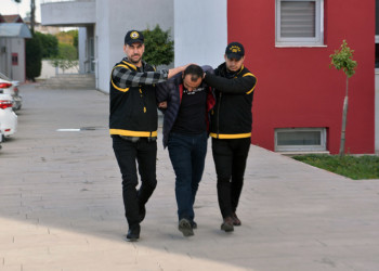 Aleyhinde ifade veren tanığa ateş etti, arkadaşı öldü