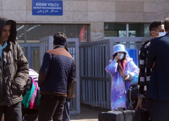 İranlı turistleri deprem tedirgin etti