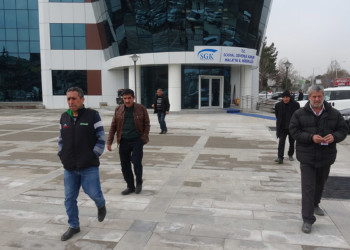Malatya'da EYT'liler işlemler için SGK'ya başvurdu