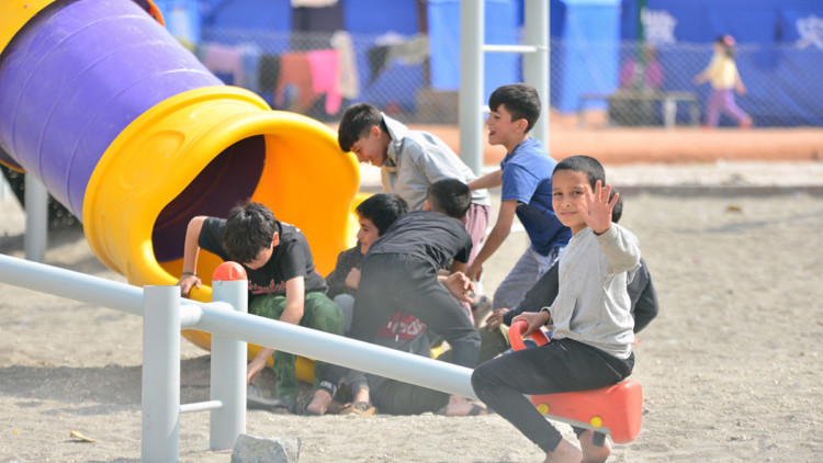 Hatay'da çadır kentlere çocuk parkları kuruldu