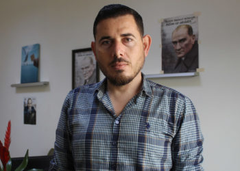 Depremzedelere yardım ederken hassas davranılmalı