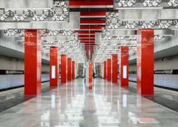 Dünyanın en uzun dairesel metro hattı açıldı