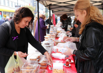 'Dayanışma yaşatır' sloganıyla kermes düzenlendi