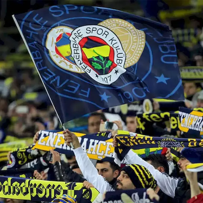 Fenerbahçe taraftarının tribün yasağı akıl ve mantıktan uzak