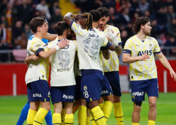 Fenerbahçe Sevilla deplasmanında