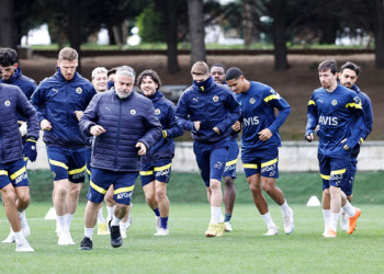 Fenerbahçe Sevilla ile oynayacağı maça hazırlanıyor