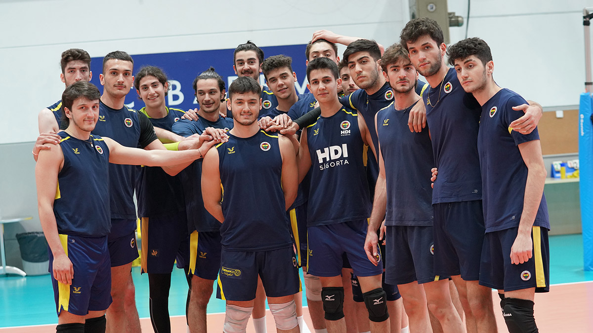 Fenerbahçe, voleybolcu Abdülkadir Terlik'i kadrosuna kattı