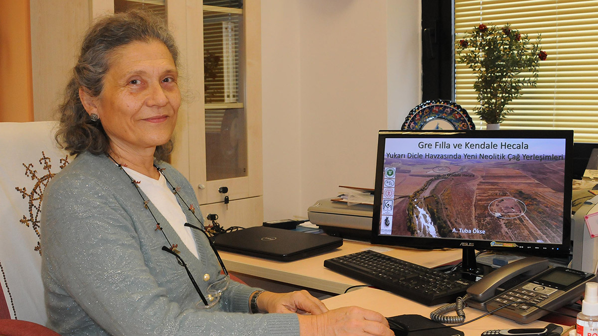 Kocaeli Üniversitesi Fen Edebiyat Fakültesi Arkeoloji Bölümü Başkanı Prof. Dr. Ayşe Tuba Ökse'nin bilimsel danışmanlığında yürütülen, Diyarbakır'ın Kocaköy ilçesinde 11 bin yıllık Gre Fılla Höyüğü'ndeki kazı çalışmaları tamamlandı.
