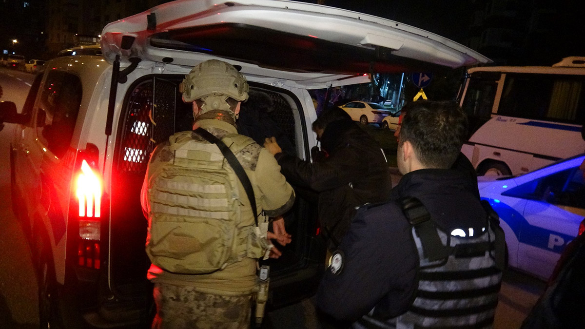 Hastaneden randevu alamayınca pompalı tüfekle ateş etti