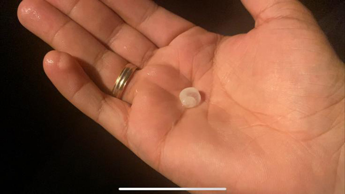 Erzin'de dolu yağışı; Yollar beyaza büründü