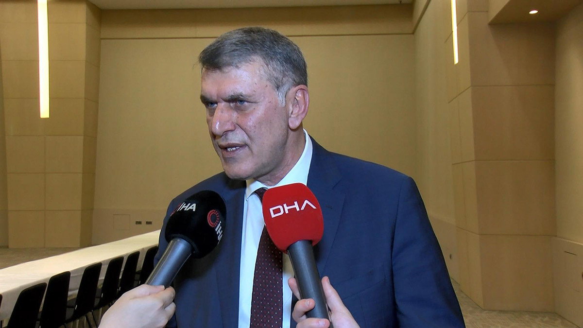 İBB Meclisi Deprem Komisyonu Başkanı Ekşi, "İstanbul'da 1.5 milyon konutluk planlama bir çok şeyi çözecektir" dedi.