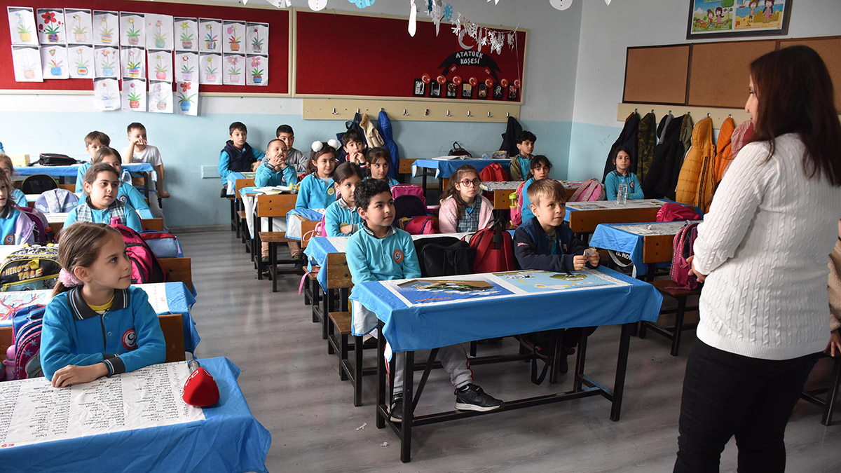 Depremzedeler için 'Sanki Yedim Sanki İçtim' projesi