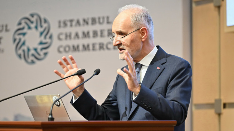 Depremin desantralizasyon'a yol açmasını diliyorum