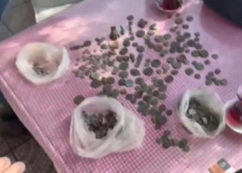 Tarihi eser operasyonunda ortodoks ikona ele geçirildi