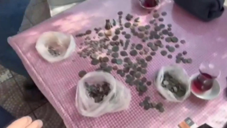 Tarihi eser operasyonunda ortodoks ikona ele geçirildi