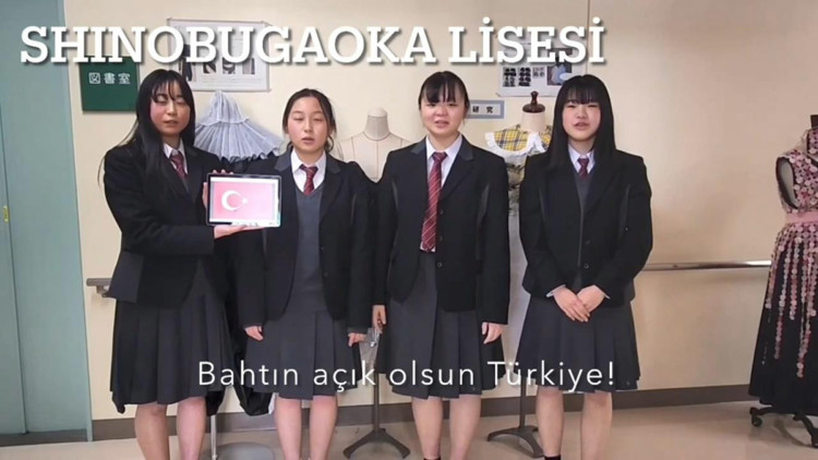 Japonya'daki öğrencilerden depremzedelere destek