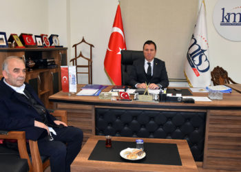 Kahramanmaraş'ta ticaret borsası ve odası çalışanları ile başkanları aynı binayı kullanıyor