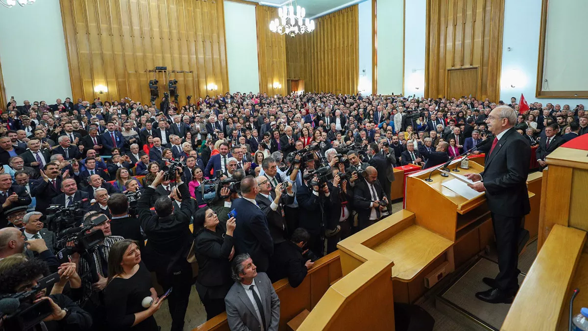 Kemal kılıçdaroğlu kürsüye veda etti