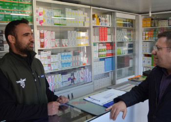 Veteriner hekim konteyner klinikte hizmet vermeye başladı