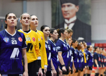 Konyaaltı Belediyesi Kadın Hentbol Takımı, Avrupa'da yarı finalde