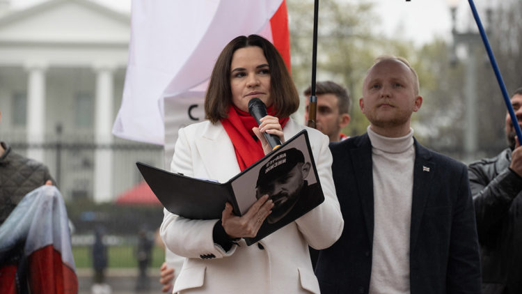 Rusya'nın nükleer söylemi tehlikeli ve sorumsuzca