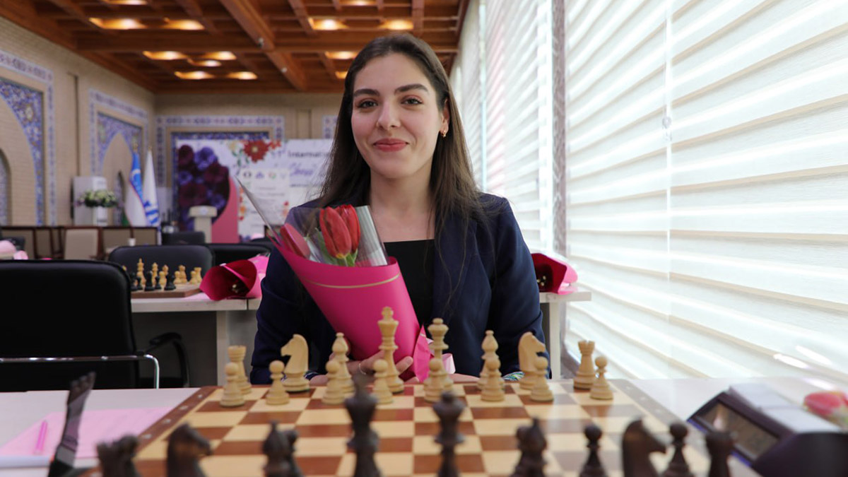 Özbekistan'da 1'inci Uluslararası Kadınlar Satranç Turnuvası başladı