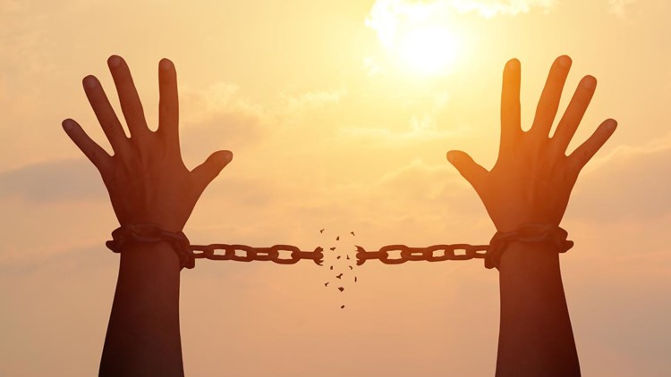 Duvarları ören kim?