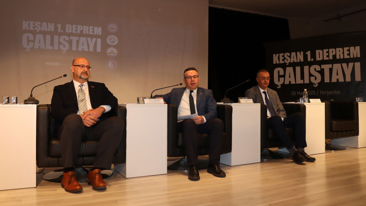 Deprem kapımızı bir kere çalacak, umarım iyi karşılarız