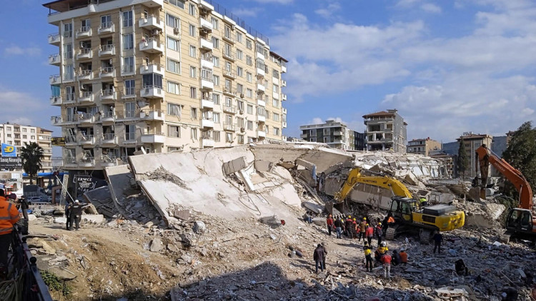 Asbest doğada kendi kendine yok olmuyor