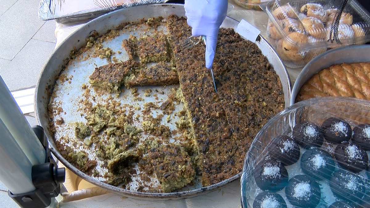 Rize'de depremzede aileler için kermes düzenlendi