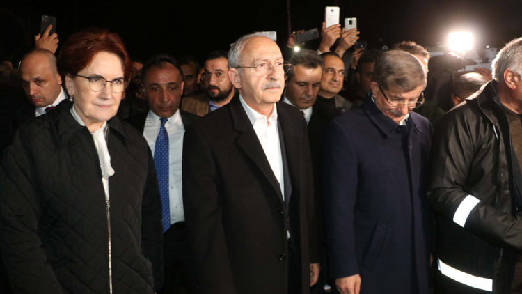 Kılıçdaroğlu sel felaketinin yaşandığı Şanlıurfa'ya geldi