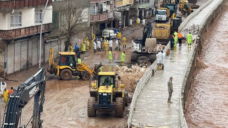 Şanlıurfa'da sel felaketinde 3 bin 154 kişi zarara uğradı
