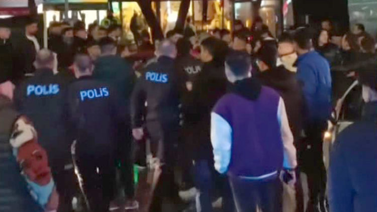 Sarıyer'de asker uğurlamasında kavga