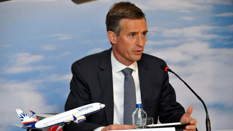 SunExpress 18 binden fazla depremzedeyi taşıdı