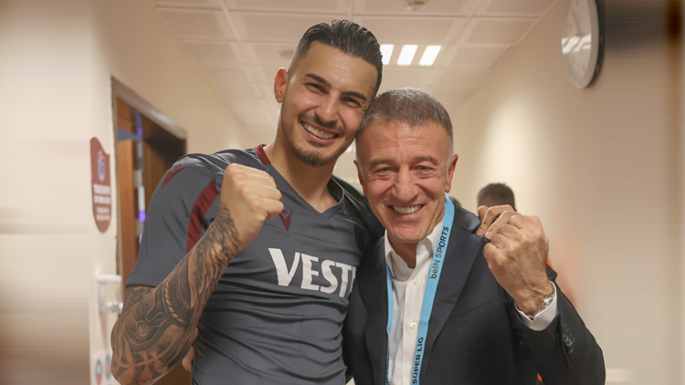 Trabzonspor'a 4 kupa kazandıran Ağaoğlu tarihe geçti