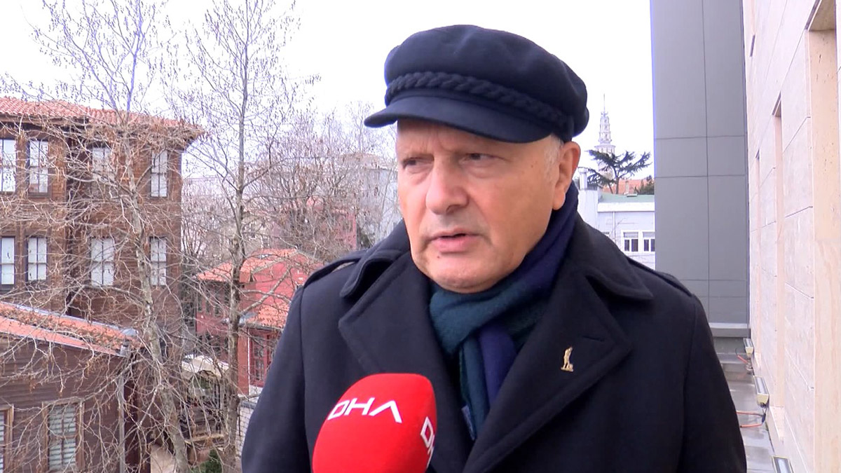 İstanbul Üniversitesi Su Bilimleri Fakültesi Öğretim Üyesi ve Türk Deniz Araştırmaları Vakfı (TÜDAV) Başkanı Prof. Dr. Bayram Öztürk, New York'taki Birleşmiş Milletler (BM) Genel Merkezi'nde imzalanan, 2030 yılına kadar denizlerin yüzde 30'unu koruma altına almayı hedefleyen 'Açık Deniz Anlaşması' için yetkililere çağrıda bulundu.